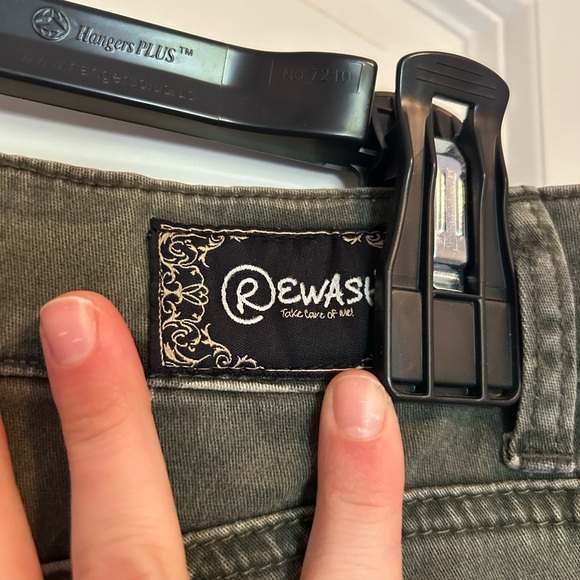 Camo Rewash denim jeans with gold studs - Picture 5 of 5